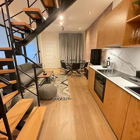 Modern 3 Bedroom Townhouse With Patio Apartment Paphos